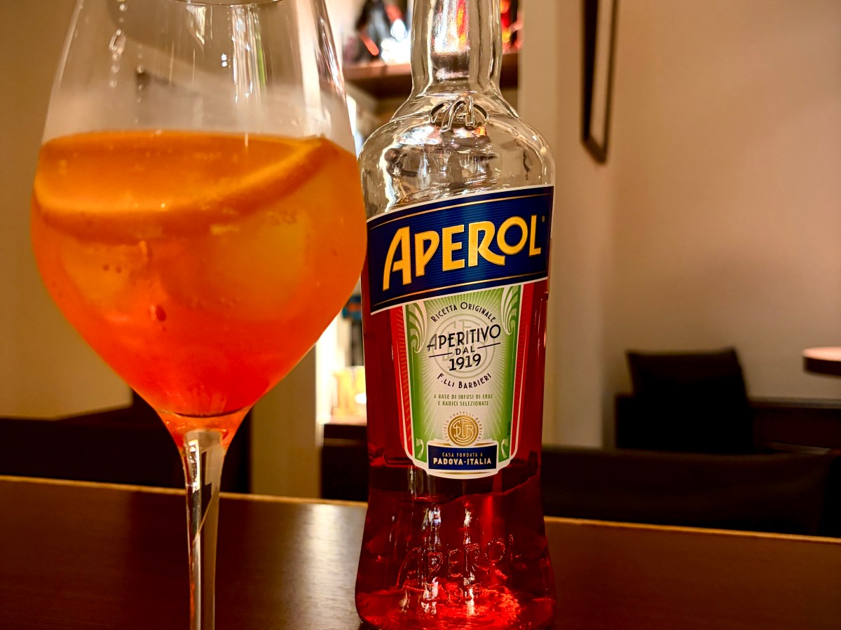 cocktail: aperol spritz