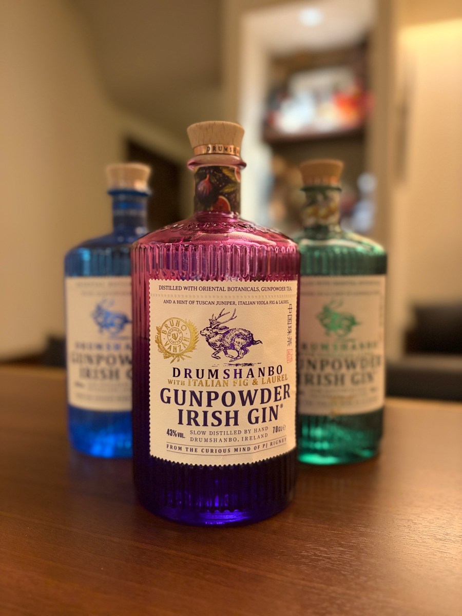 gin: gunpowder fig &&nbsp;laurel